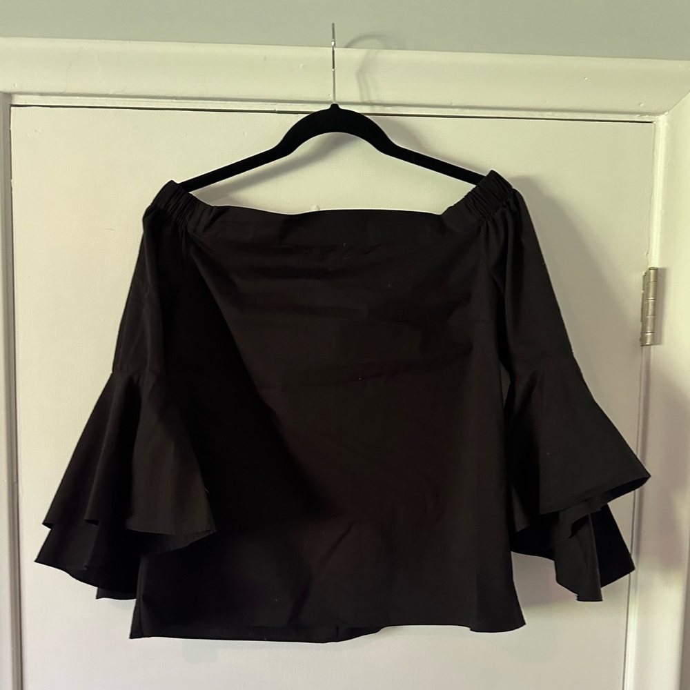 Women’s off the shoulder shirt